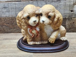 Vintage Homco Masterpiece Porcelain 1988 Spaniel Puppies With Base - SHIPS FREE - £12.59 GBP