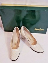 Neiman Marcus ostrich print beige pumps Shoes 6 A Ostrich-Embossed easte... - $41.58