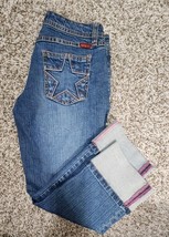 TILT Womens Capri Jeans Sz 3 Blue Denim Barbie Pink Accent Low Rise Star... - $19.00