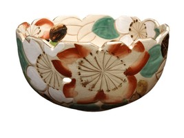 Meiji Period Satsuma Reticulated Bowl with Painted Flowers c.1880 - £89.32 GBP