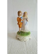 Collectible Porcelain MUSIC BOX Young Couple In LOVE By MSR Imports Boy ... - $20.43 CAD
