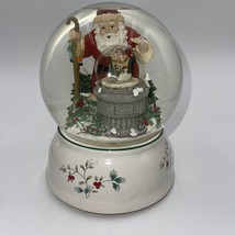 Pfaltzgraff Christmas Heritage 4th In Series Snow globe Santa 2001 - £19.51 GBP