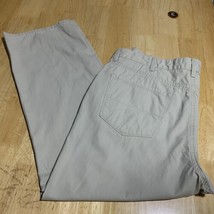 Tommy Hilfiger Men&#39;s Relaxed Fit 40X30 Tan Chino Pants A-70 - $18.05