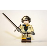 Knight With Broad Sword Castle Soldier Minifigure Pack US - $8.58
