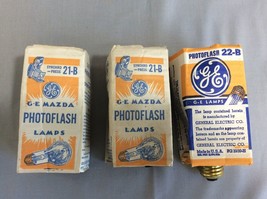 Vintage Lot 3 GE Photoflash Bulbs Synchro-Press 21-B 22-B - £3.95 GBP