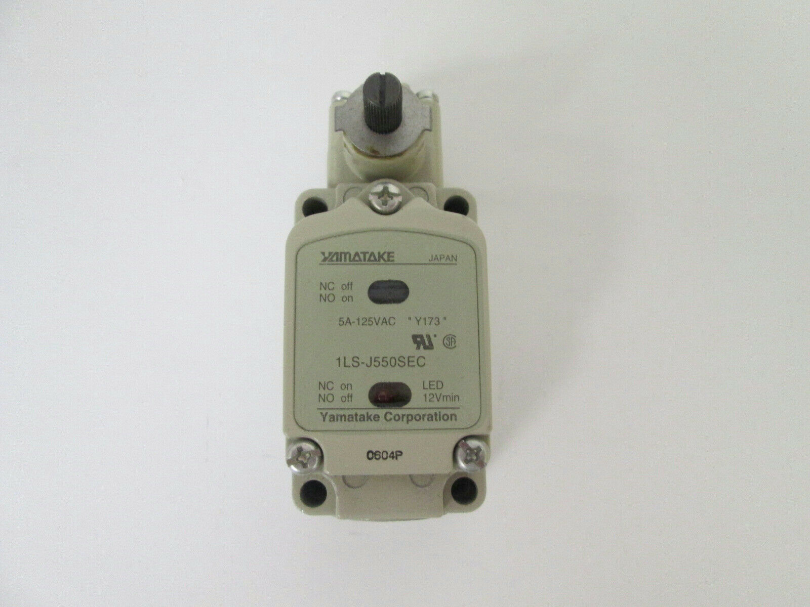 Yamatake Corporation 1LS-J550SEC General Purpose Compact Limit Switch 125 VAC 5A - $25.59