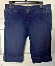 No Boundaries Dark Blue Bermuda Jean Shorts Size 17 - $20.67 CAD