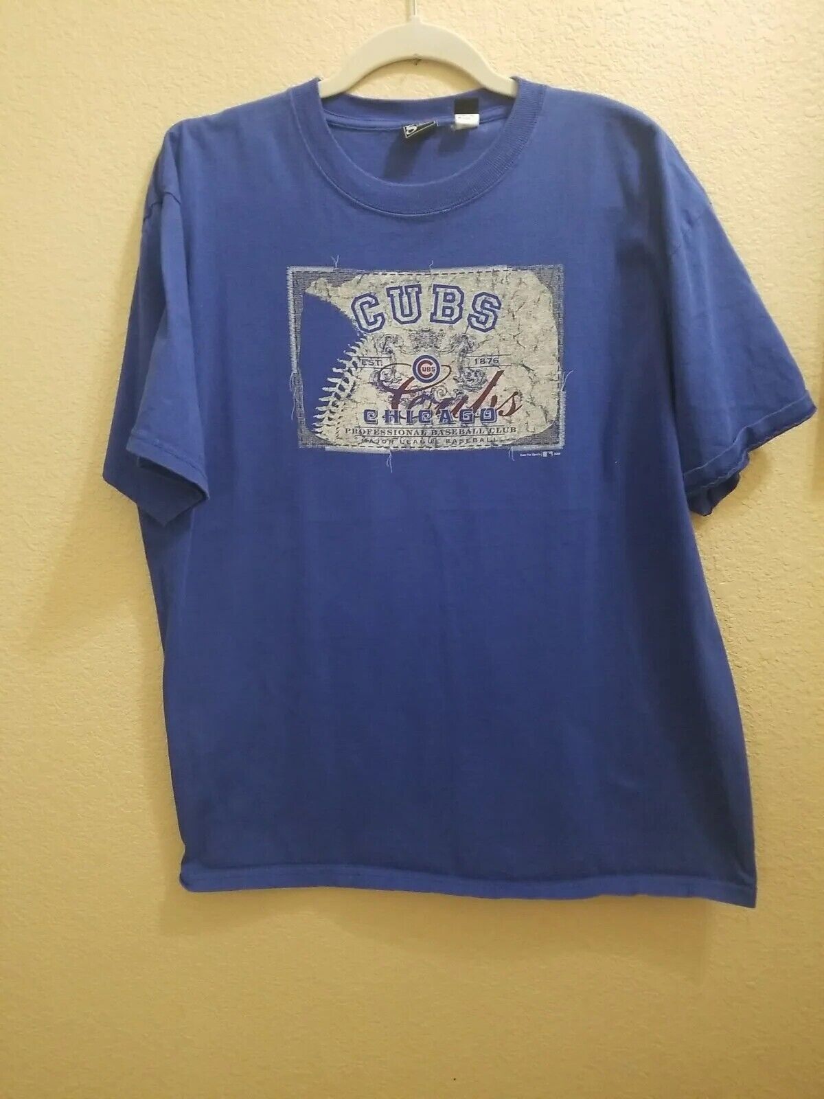 Primary image for MLB Chicago Cubs T shirt Size XL BY Gear For Sports 2008