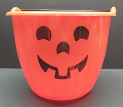 Vtg Plastic Halloween Pumpkin Candy Bucket - £9.20 GBP