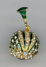 Fake russian egg pendant w crystal transparent/royal crown design in green - £29.98 GBP