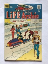 LIFE WITH ARCHIE #82 - Vintage Silver Age &quot;Archie&quot; Comic - NEAR MINT - £18.69 GBP