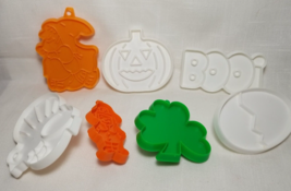 7 Vintage Tupperware Cookie Cutters Fall Halloween Shamrock Easter Hallmark Bake - £6.48 GBP