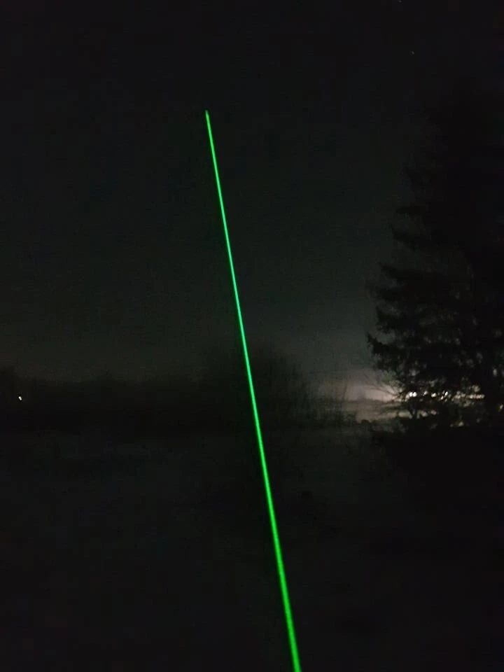 Pointer laser with rechargeable battery green made of aviation aluminum ... - $40.73 CAD