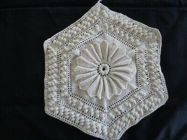 Elaborate IVORY COTTON CROCHETED Hexagon DOILY or PILLOW TOP - 10&quot; - $6.00