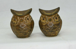 Vintage Set Of Ceramic Brown Horned Owls W/ Matte Finish Salt And Pepper Shakers - £8.92 GBP