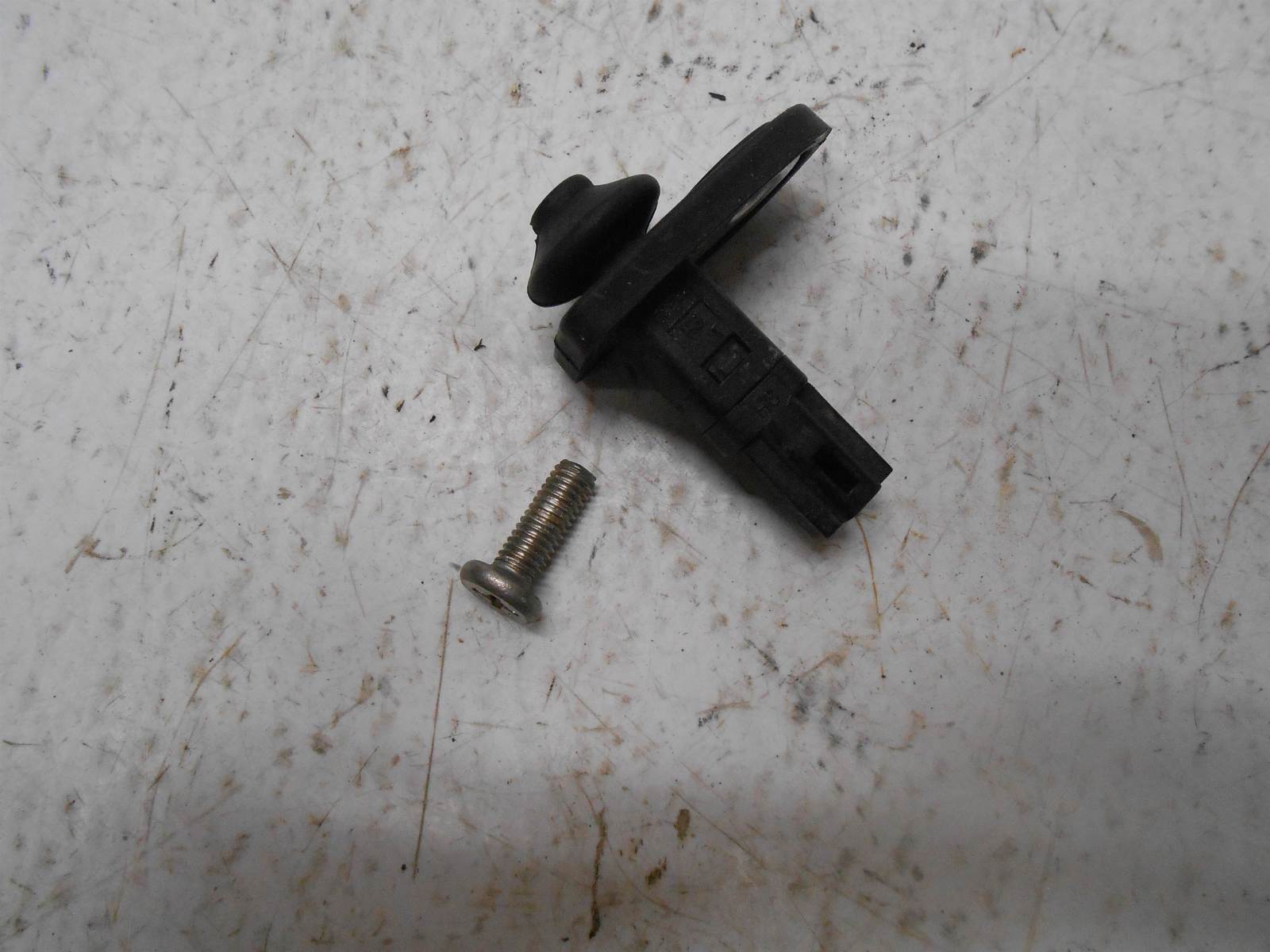 2005 KIA Sportage Door Jam Courtesy Light Switch Lamp With Bolt OEM - $21.99