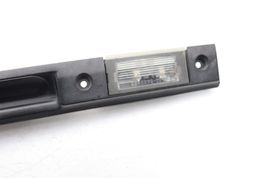 03-12 RANGE ROVER TRUNK LID LIFTGATE RELEASE SWITCH LICENSE PLATE LIGHTS E3322 image 10