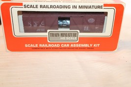 HO Scale Train-Miniatures, 40&#39; Box Car, NYC, Brown, #71240- 2109 BNOS - £23.92 GBP