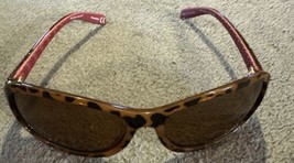 New Sunglasses Foster Grant Fashion Sunglasses 2 TORT - £9.53 GBP