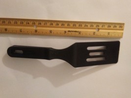 Min Pampered chef spatula - £11.38 GBP