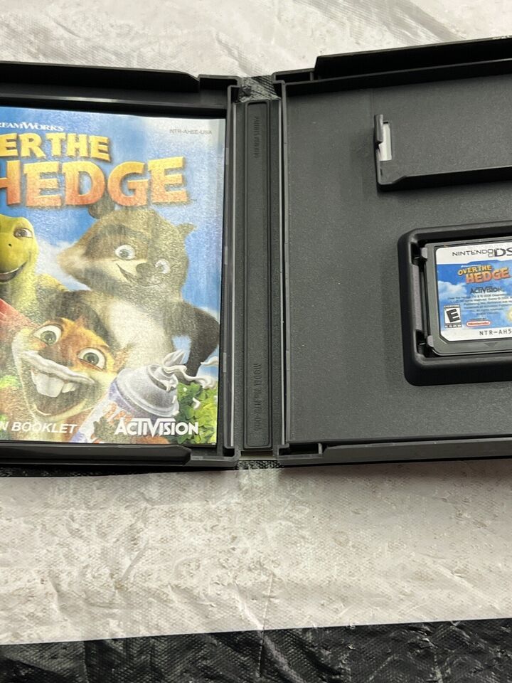 Primary image for Dreamworks Over the Hedge Nintendo DS Complete in Box Authentic Tested