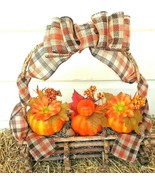 Fall Floral and Pumpkin Arrangement in Recycled Wood Basket 15&quot; x 6 1/2&quot;... - €16,19 EUR