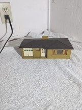 Plasticville - O-O27 - #1934 Ranch House Green - Brown Roof - Complete - $14.84