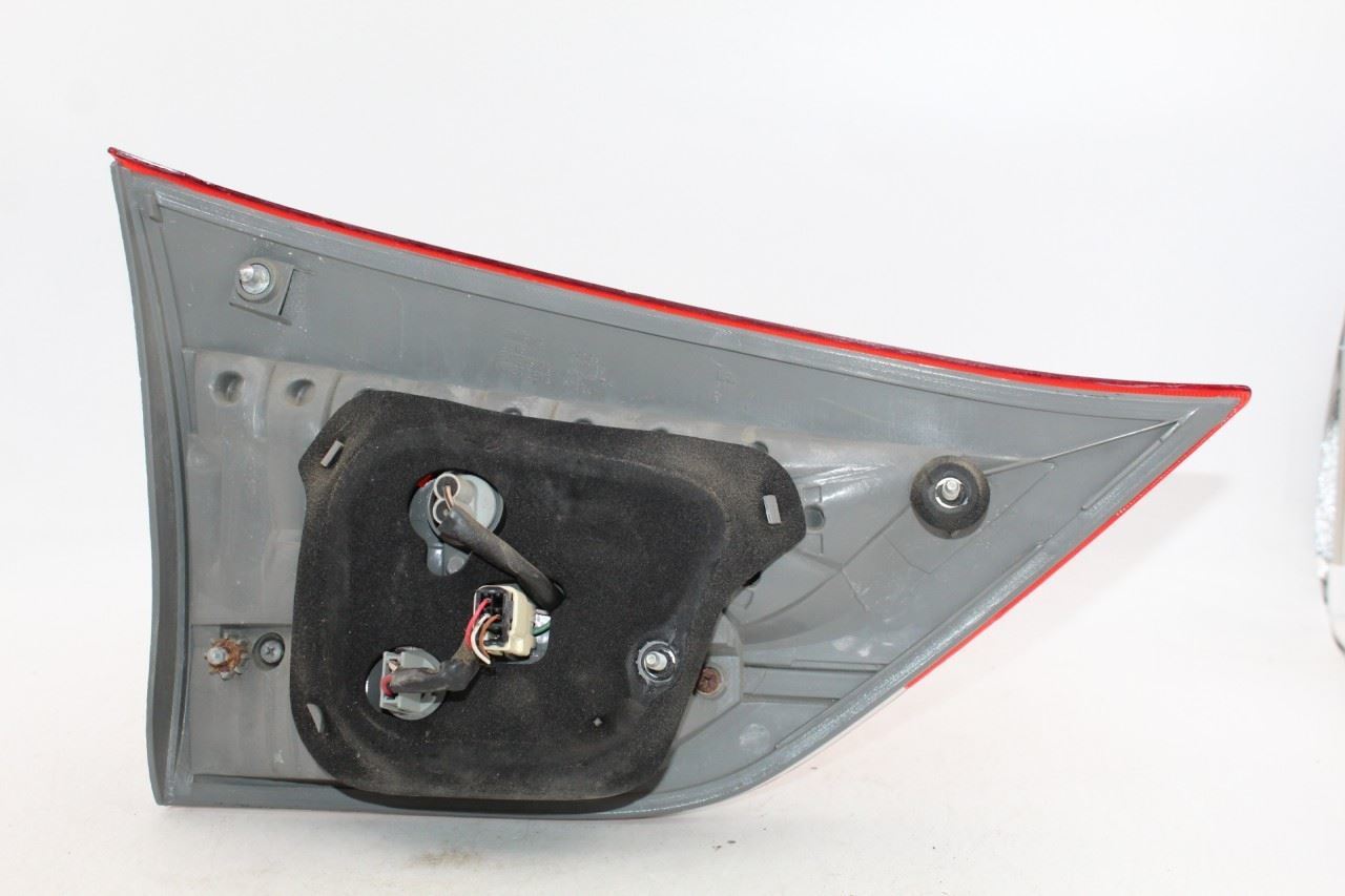 Right Passenger Tail Light Liftgate Mounted Fits 2011-14 TOYOTA SIENNA OEM 38574 Item image 2