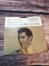 Elvis Presley Crying in the Chapel 45 &amp; Picture Sleeve RCA Victor 447-0643 - £7.87 GBP