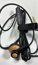 3.5mm Con / Micro Auriculares Internos - Negro - $7.90