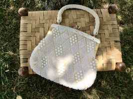 Antique Beaded Purse in White by Laura, Made in Hong Kong - £31.97 GBP