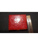 Vintage Red Snakeskin Compact P-2 - $871.37 MXN