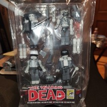 The Walking Dead SDCC 2014 Exclusive Minimates Days Gone Bye B/W Boxed Set MINT - £12.53 GBP