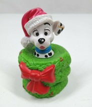 McDonald&#39;s 101 Dalmatians Dalmatian In A Stack Of Wreaths Christmas Orna... - $55.56 MXN