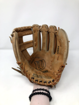 Wilson A6204 Baseball Mitt Glove Right Handed RHT - $20.25
