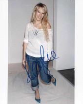 Haylie Duff Signed Autographed Glossy 8x10 Photo - $39.99