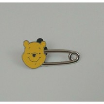 2015 Hong Kong Disneyland Winnie the Pooh Safety Pin Trading Pin - £3.46 GBP