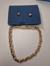 VTG Avon 2007 Heart Bracelet And Earring Set NOS - $12.08