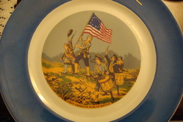 Bicentennial First American Flag in Battle collector plate[*a4-1] - £27.25 GBP