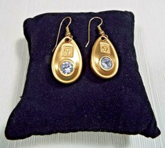 Anne Klein Vintage Gold Tone Crystal Tear Drop Pierced Earrings 1 Inch - £47.18 GBP