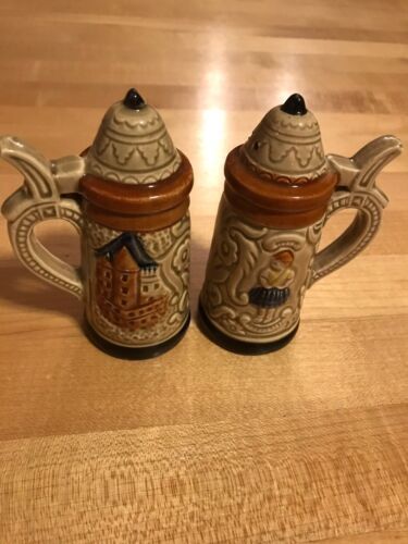 VINTAGE ARTMARK JAPAN BEER STEIN SALT &amp; PEPPER SHAKERS  - $4.74
