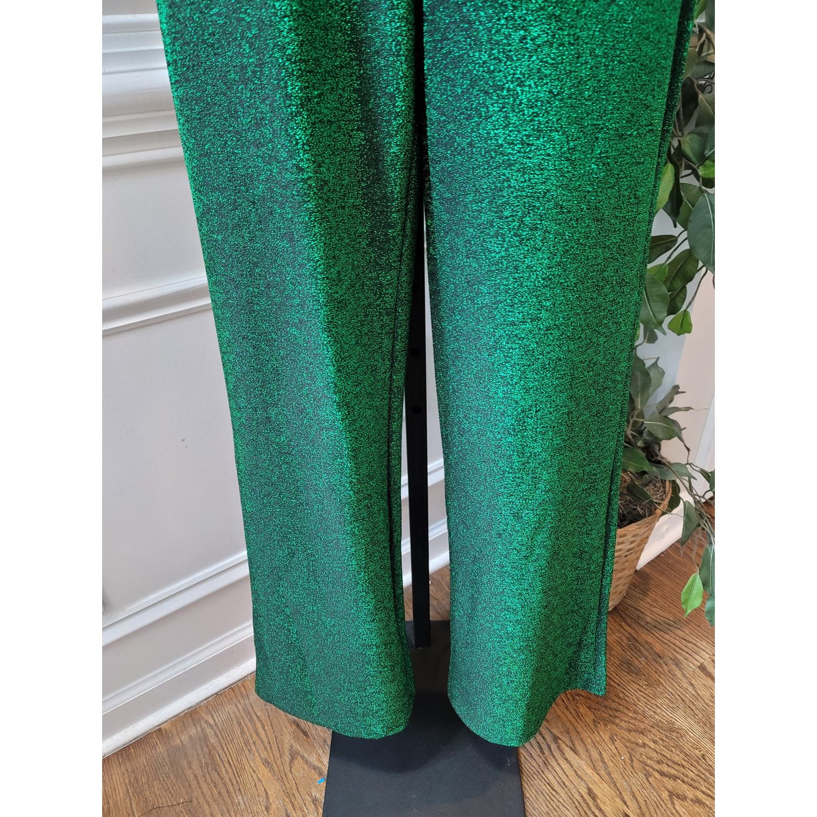 Women's Jumpsuit Small Green Metallic Glitter Long Sleeves V Neck Belted Item image 5