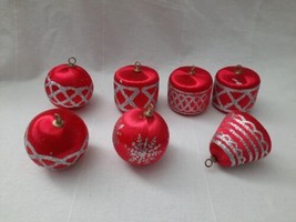 7 VTG Satin Sheen Red w/ Silver Metallic Stencil Decoration Christmas Ornaments - £17.79 GBP