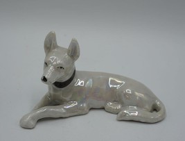 Pinscher Chien Chiot Blanc Lustré Porcelaine Figurine Fabriqué au Japon - £33.62 GBP
