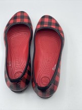 Crocs Shoes Flat Women&#39;s Size 8 Red - £12.41 GBP