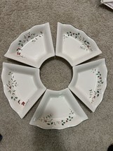 Pfaltzgraff 5-pc Winterberry Serve Set Christmas Stoneware Dining Party Holly - £15.00 GBP