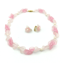 PASTEL PINK vintage flower necklace &amp; clip-on earring set - MCM molded p... - £22.02 GBP