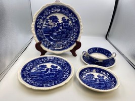 Vintage Spode TOWER BLUE Dinner &amp; Lunch Plates Cream &amp; Cereal Bowls - £95.69 GBP