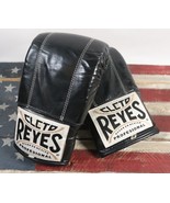 Cleto Reyes Professional Medium Black Training Boxing Gloves - €66,12 EUR