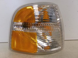 Fits 2004 2005 Ford Explorer Passenger Front Signal Light Headlight - TYC - £21.98 GBP